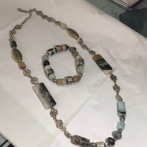 Premier Designs Jewelry set